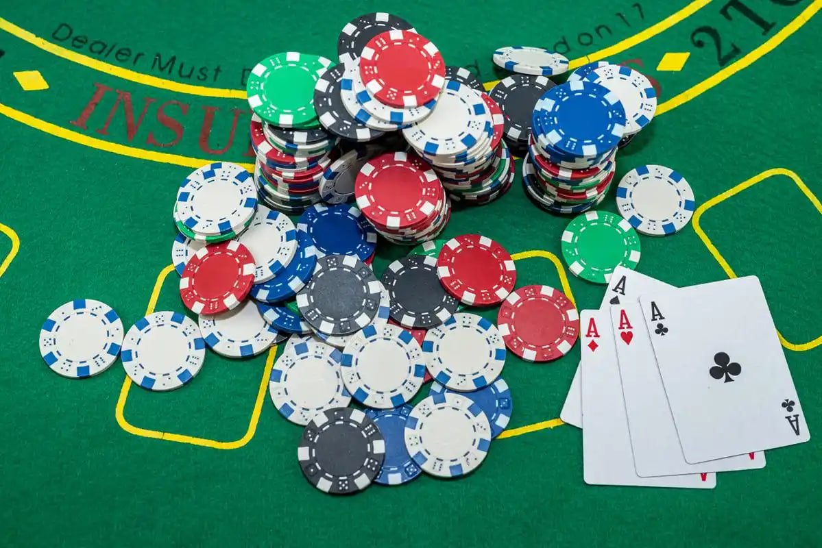 responsible gaming message shown near bat365 slots on mobile